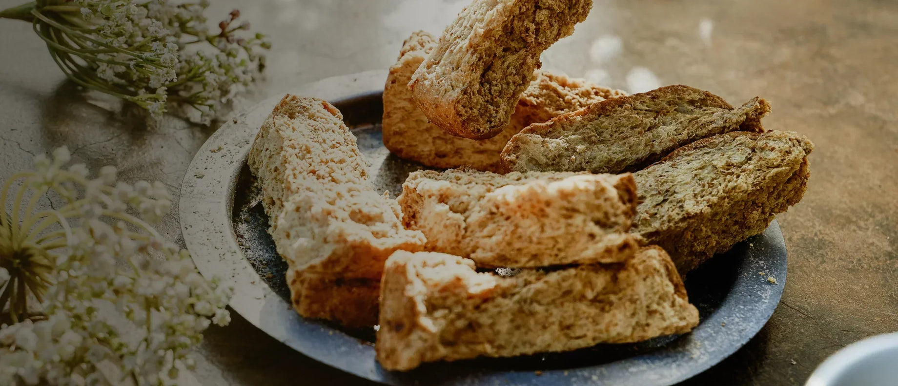 Boerebeskuit, baked the old way: what makes it different from a regular rusk